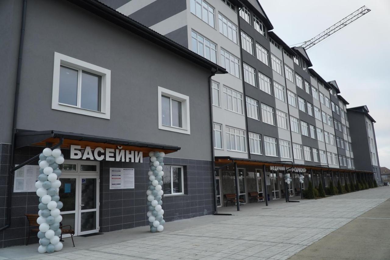 Готель Гармонія. Термально-Оздоровчий Комплекс. Mynai Exterior foto